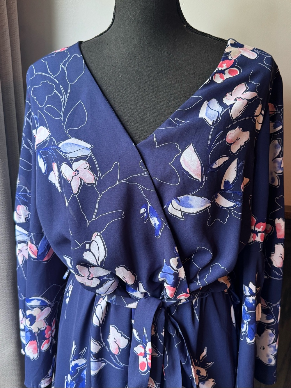 Westport Navy Floral Wrap Dress with tie belt 16 - Picture 2 of 8